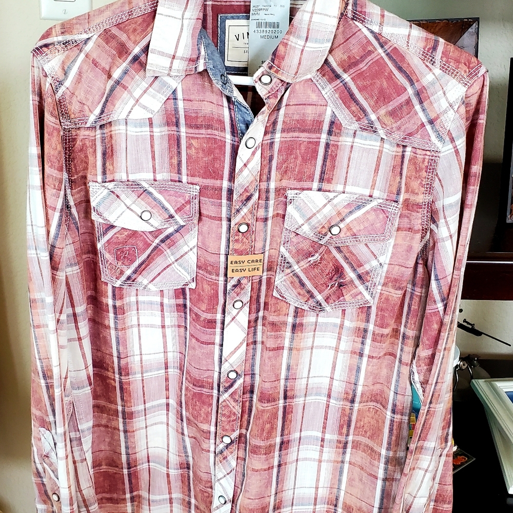 BKE Vintage snap button shirt.